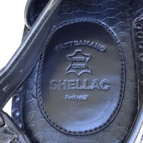 Designer Japanese Brand Shellac  Snakeskn Sandls